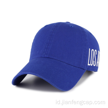 topi ayah gesper logam dengan tambalan anyaman